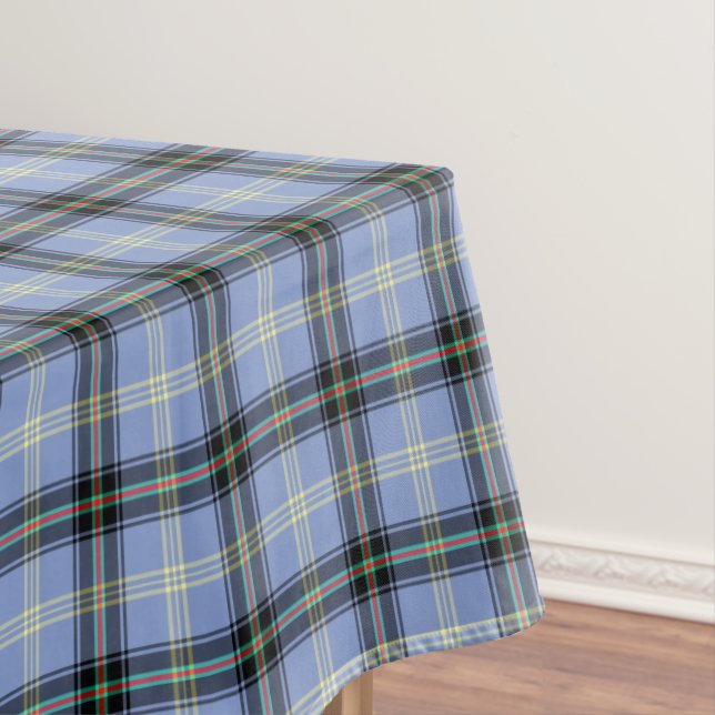 Nappe Clan Bell Light bleu et noir Tartan écossais (In Situ)