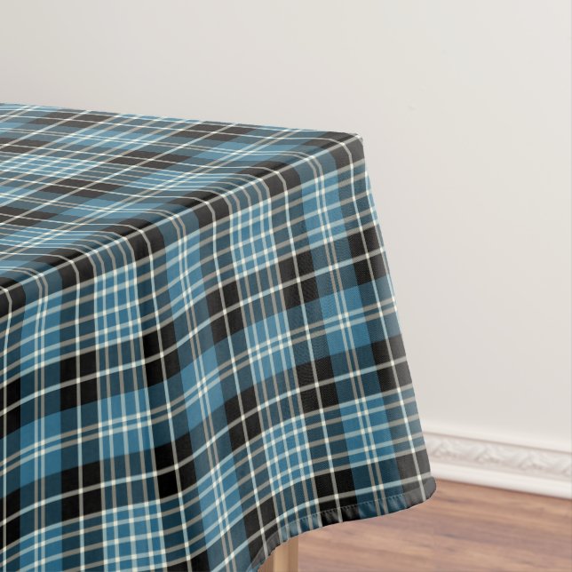 Nappe Clan Clark Bleu clair, noir et blanc Tartan (In Situ)