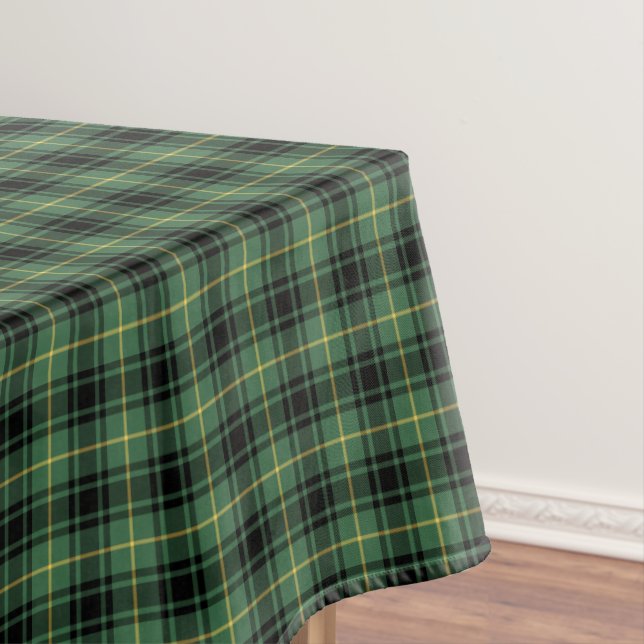 Nappe Clan MacArthur Tartan écossais noir et vert (In Situ)