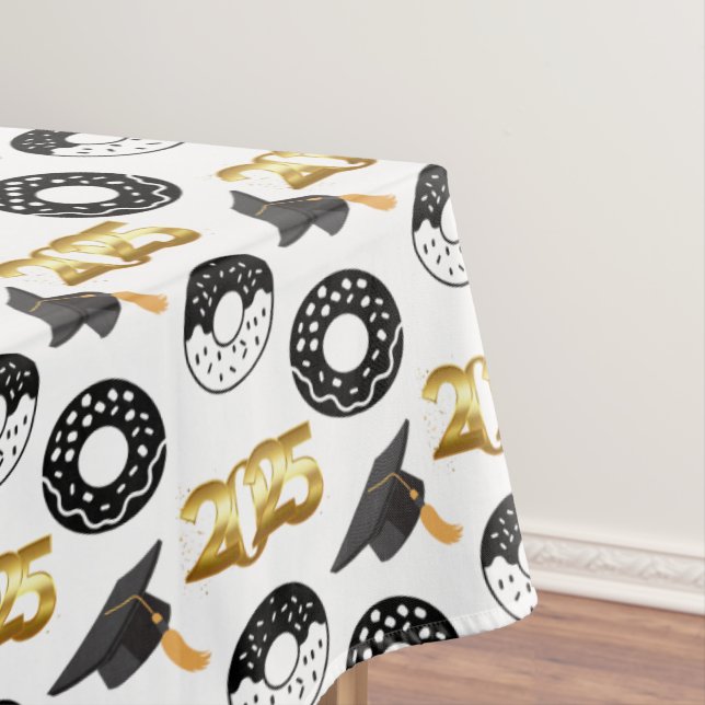 Nappe Classe de diplôme de 2025 Donuts and Degrees Moder (In Situ)