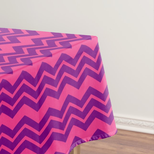 Nappe Conception de motif chevron rose et violet  (In Situ)