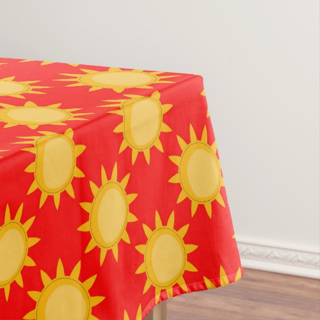 Nappe Conception de motif de soleil sur fond rouge (In Situ)