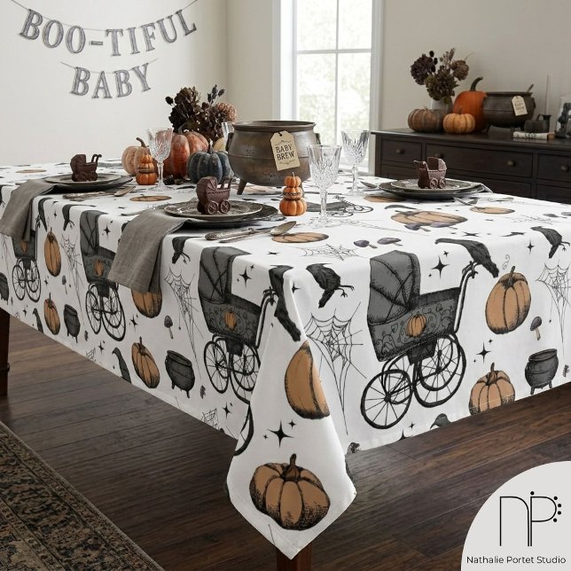 Nappe de table Halloween pour landau gothique bébé (Hand drawn gothic Halloween baby carriage tablecloth with a whimsical spooky ink art theme)