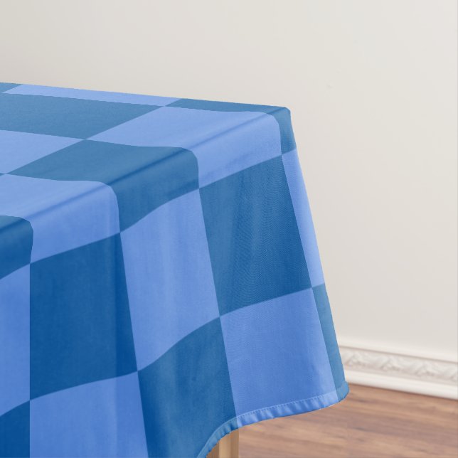 Nappe Découvrez l'attrait du motif damier bleu (In Situ)