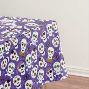 Nappe Des crânes d'Halloween mous sur le violet