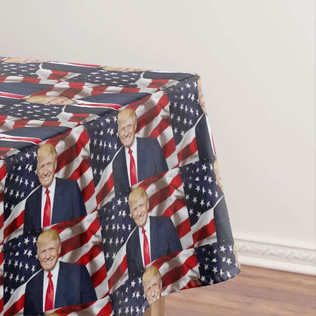 NAPPE DONALD TRUMP PATRIOTIC TABLECLOTH (In Situ)