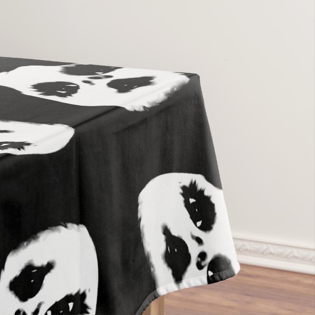 Nappe Faces de poupée déplaisantes (In Situ)