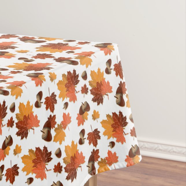 Nappe Feuilles d'automne et glands (In Situ)