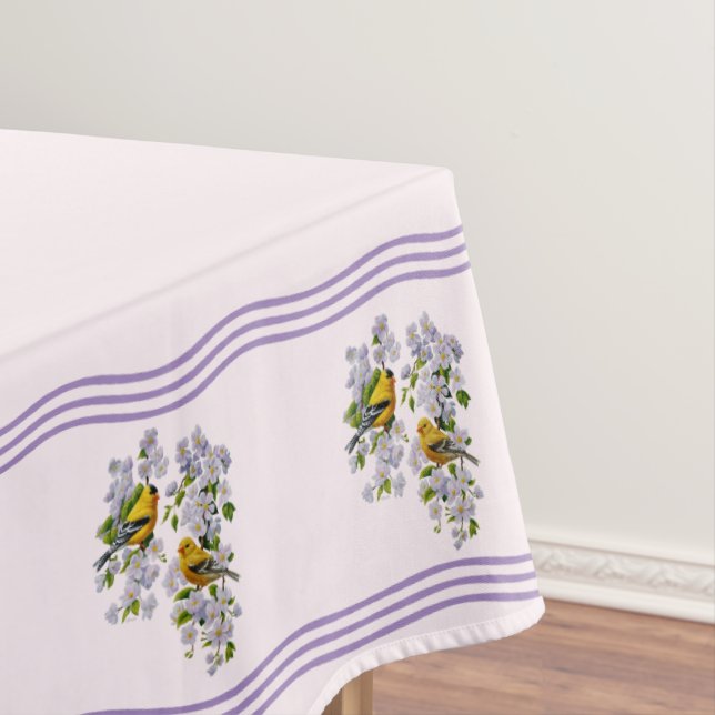 Nappe Finitions d'or et fleurs d'Apple (In Situ)