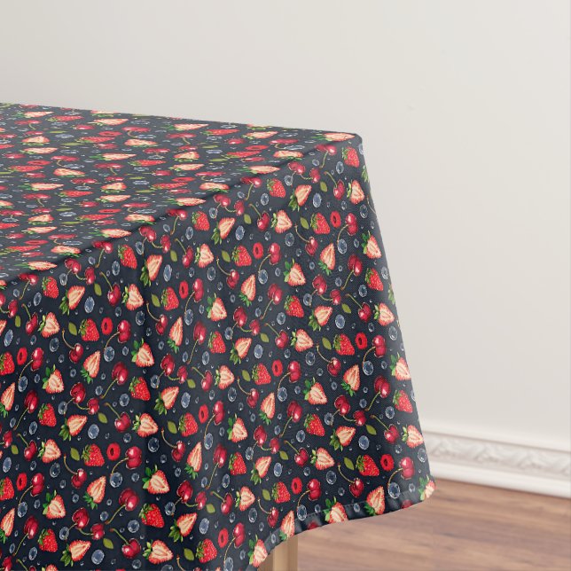 Nappe Fraises et cerises sur un fond sombre   (In Situ)
