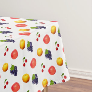 Nappe Fruits frais assortis sur fond blanc