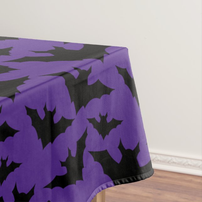 Nappe Halloween chauves-souris violet cool éffrayant mot (In Situ)