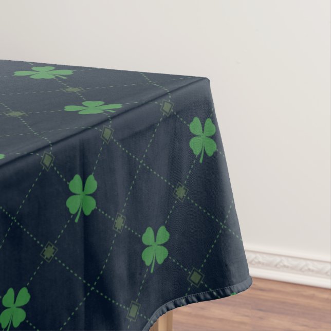 Nappe Housse à quatre feuilles (In Situ)