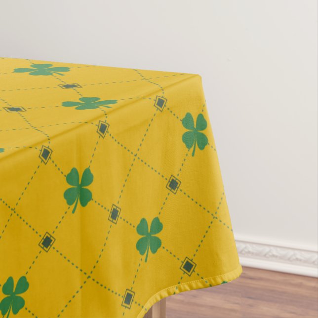 Nappe Housse à quatre feuilles (In Situ)