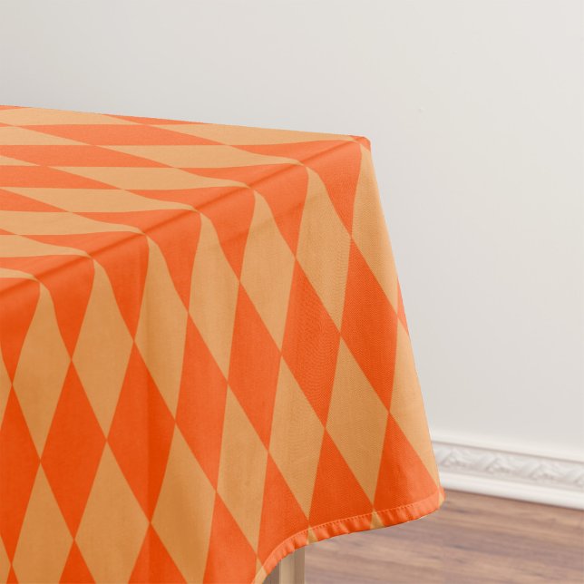 Nappe Light and Dark Orange Harlequin Diamonds Checkers  (Créateur téléchargé)