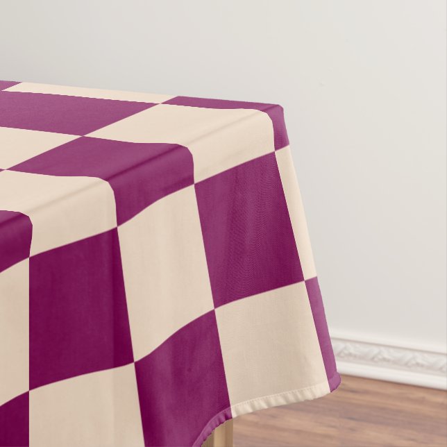 Nappe Maroon and beige checkerboard pattern (In Situ)