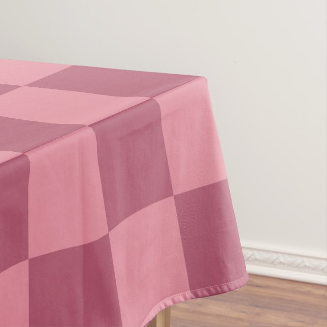 Nappe Motif damier rose minimaliste (In Situ)