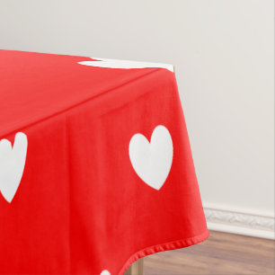 Nappe Motif de coeur blanc sur rouge