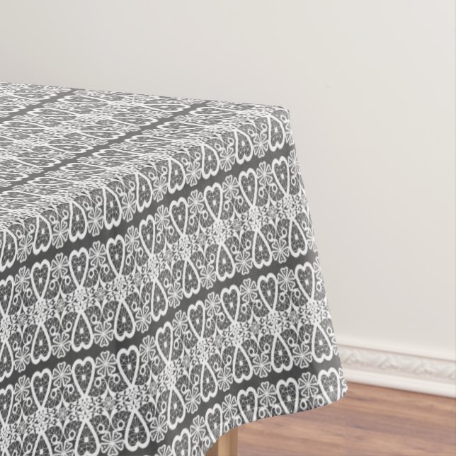 Nappe Motif de dentelle grise et blanche (In Situ)