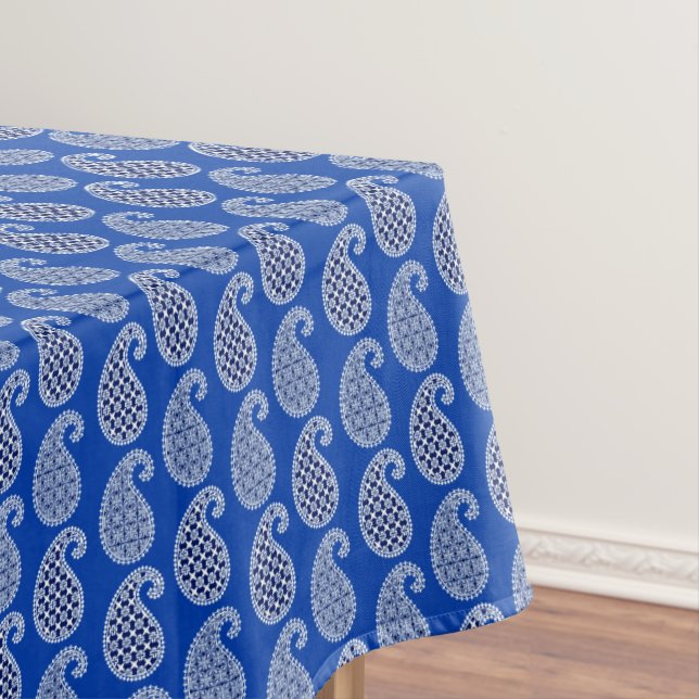 Nappe Motif Paisley, bleu cobalt et blanc (In Situ)