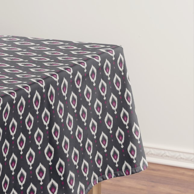 Nappe Motifs tribaux ikat noirs et violets chic (In Situ)
