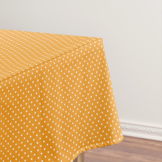 Nappe Orange and White Polka Dots (In Situ)