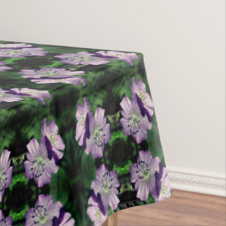 Nappe Paire de fleurs de géranium violet Abstrait