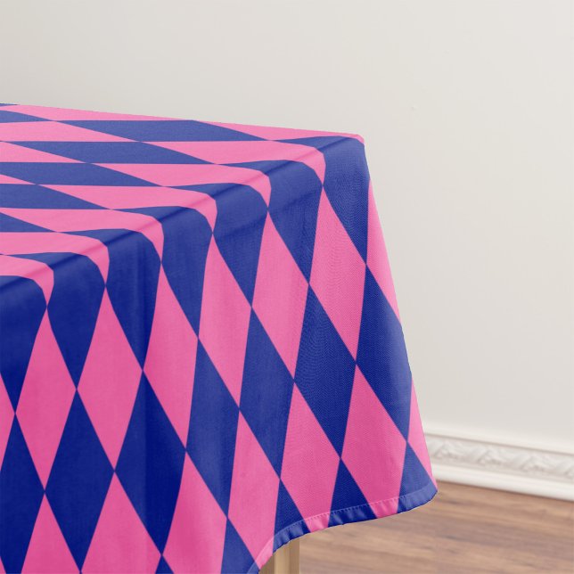 Nappe Pink and Blue Harlequin Checkered Design  (Créateur téléchargé)