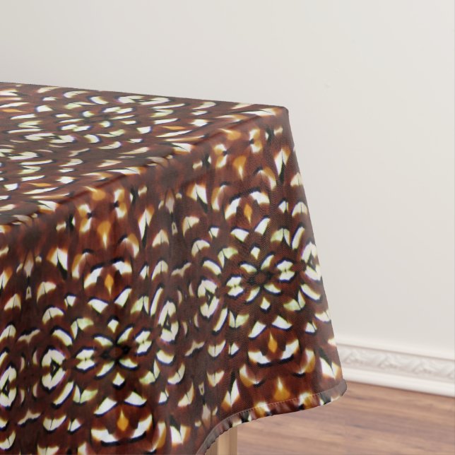Nappe Plumes de faisan Brown et blanc à motif Reeve (In Situ)