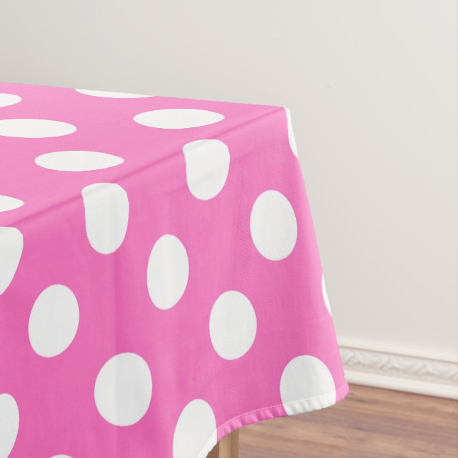 Nappe Pois blancs sur rose (In Situ)