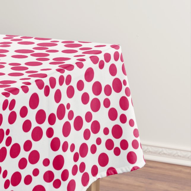 Nappe pois rouges sur un arrière - plan blanc (In Situ)