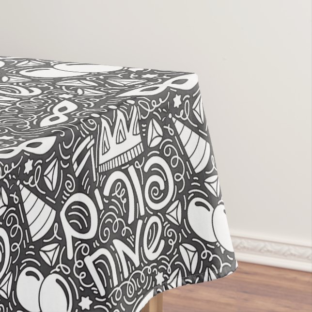 Nappe Purim Black and White Tablecloth (In Situ)