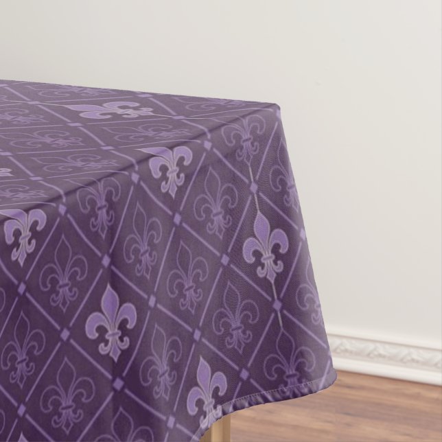 Nappe Purple Fleur de Lis Pattern (In Situ)