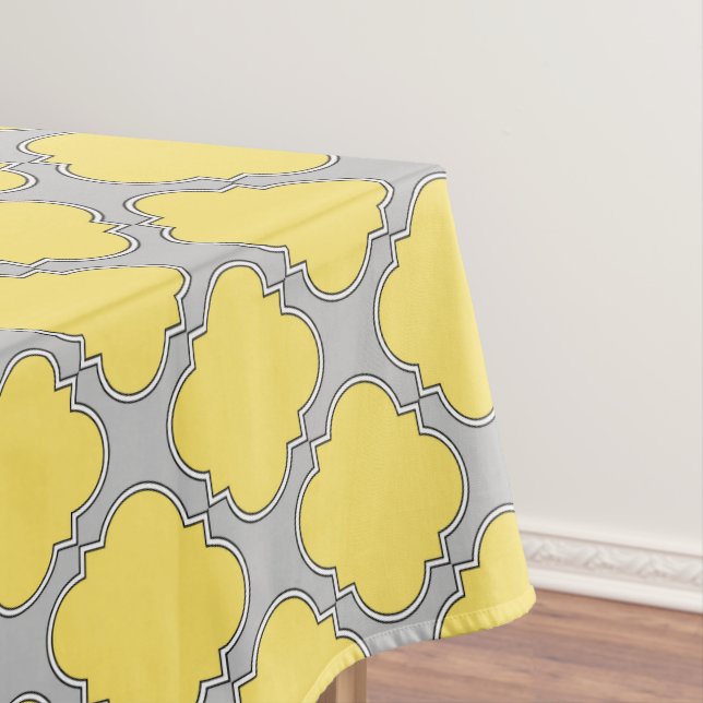 Nappe Quatrefoil jaune et gris (In Situ)