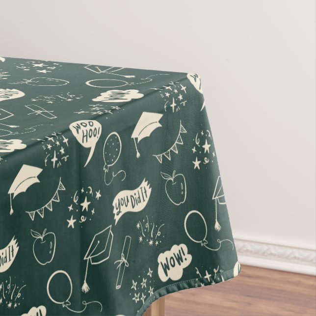 Nappe Quirky Doodle Green Graduation Party (In Situ)
