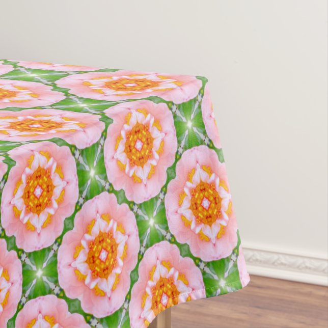Nappe rétro motif floral (In Situ)