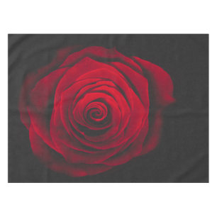 Nappe Rose rouge sur effet vintage arrière - plan noir