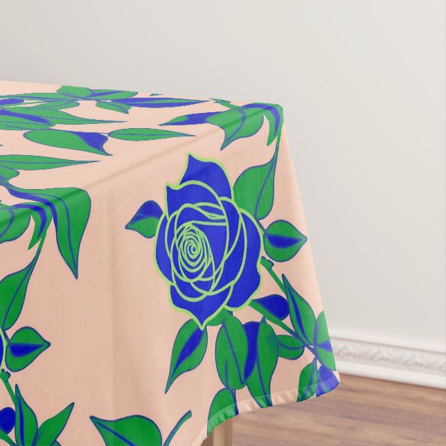 Nappe Roses en bleu électrique saisissant avec des feuil (In Situ)