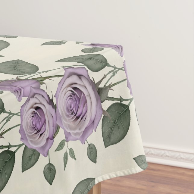Nappe Roses lavande avec des feuilles argentées et verte (In Situ)