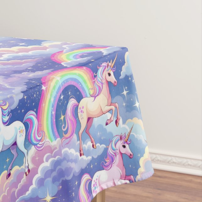 Nappe Sparkly rainbow and unicorns on clouds (In Situ)
