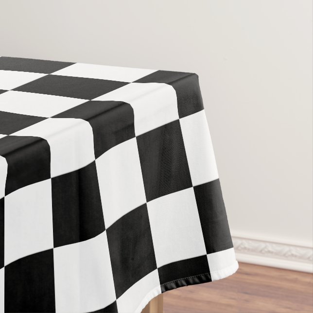 Nappe sport À damiers noir et blanc (In Situ)