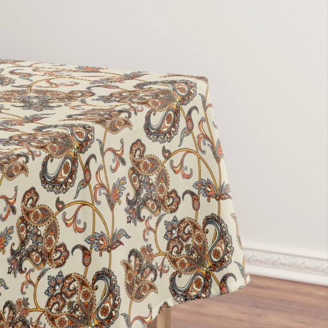 Nappe Tapisserie vintage design sur Grey (In Situ)