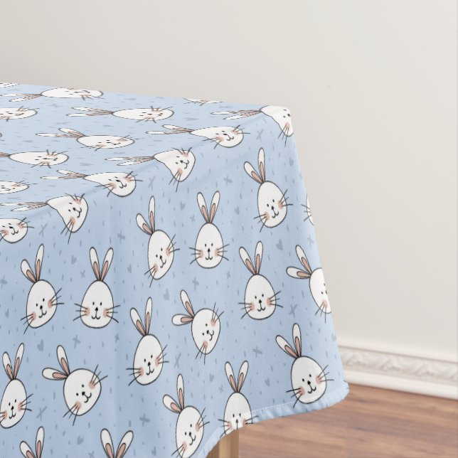 Nappe Têtes de lapin sur Motif bleu ciel (In Situ)