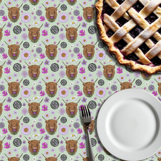 Nappe Vache Écossaise des Highlands Thistle Celtique Vio (Créateur téléchargé)
