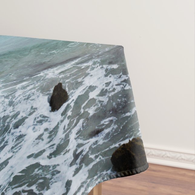 Nappe Vagues Et Bateaux De Pêche Sur L'Océan, (In Situ)