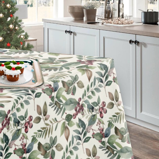 Nappe Végétation d'hiver et baies Noël rustique (An elegant festive tablecloth, with winter botanical pattern of green leaves and red berries)