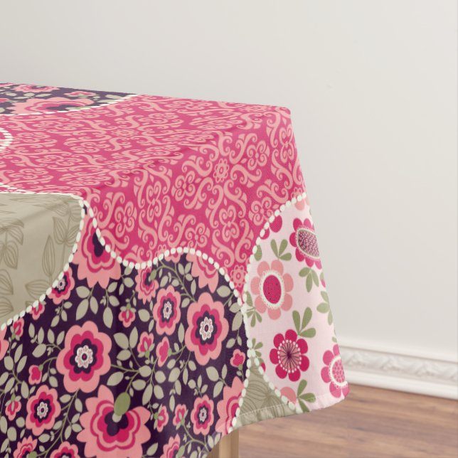 Nappe Vintage Floral Motif marocain rose (In Situ)