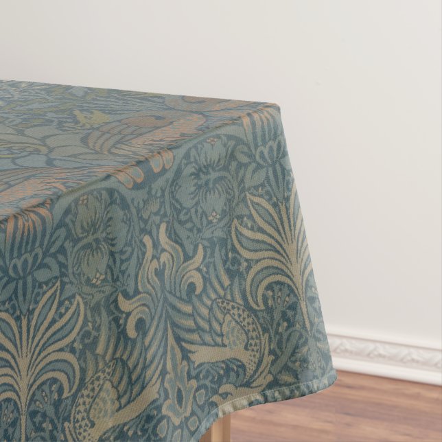 Nappe Vintage William Morris Peacock et Dragon (In Situ)