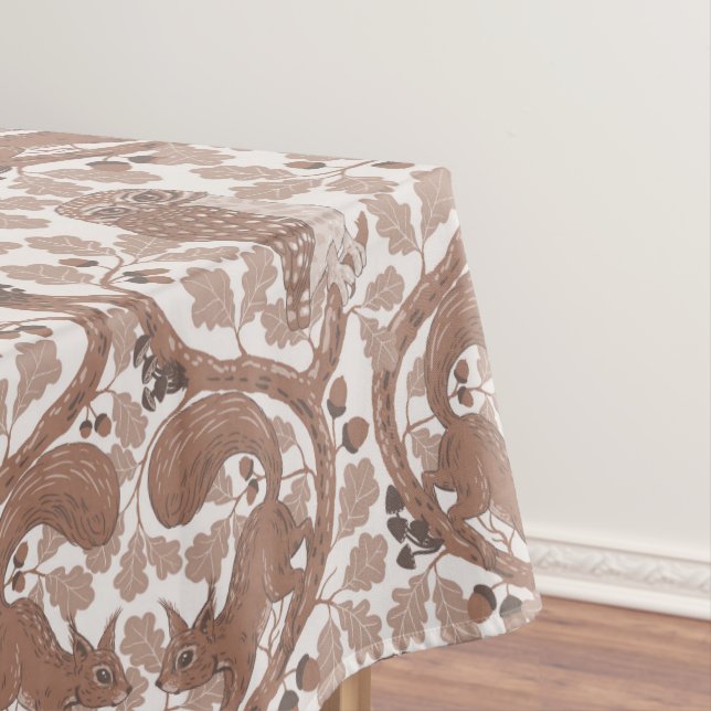 Nappe Whispers/Chouettes et écureuils des bois dans le c (In Situ)