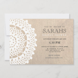 Napperon de dentelle et invitation de partie de